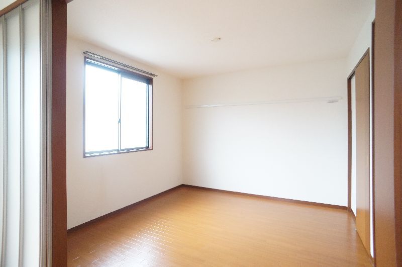 マ・メゾン南鳩ヶ谷 201号-5