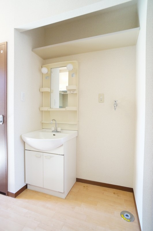 グランシード柳沢 105号-4