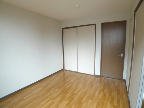 ハイネス　ウィスタリア 103号-3