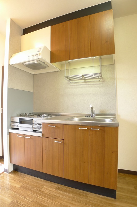 コートパインズ A 202号-5