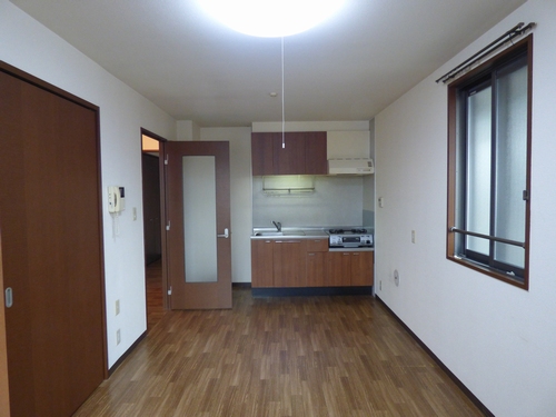 コージィー　コート 203号-10