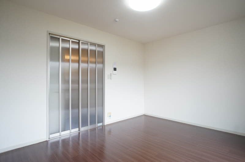 メゾン・ラ・プールＢ 107号-4