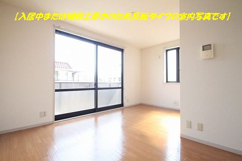 メゾン・ド・マーク 201号-2