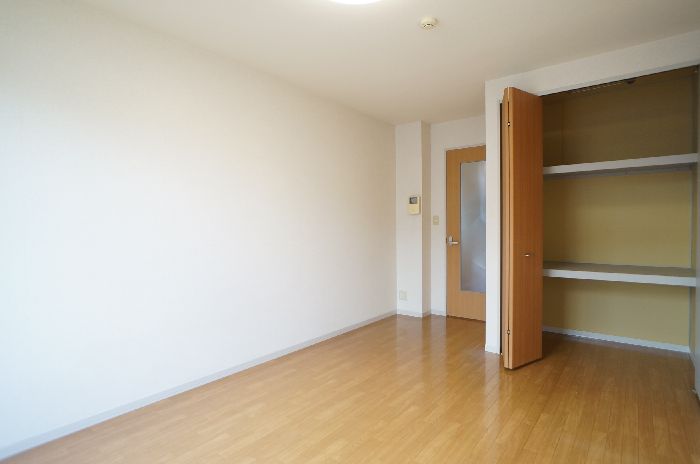 スプリングハイツ 202号-2