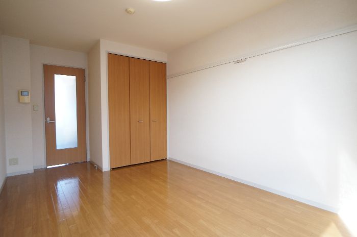 スプリングハイツ 202号-3