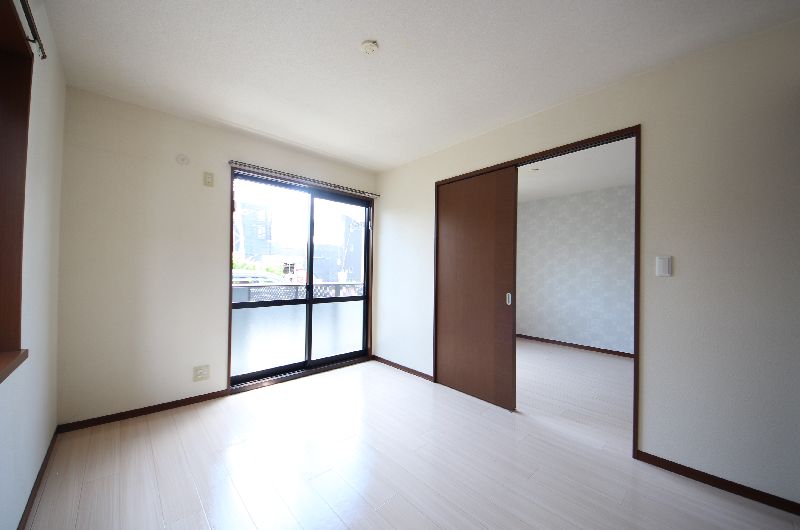 サンライズ 102号-3