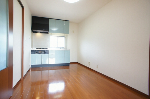 メゾン・アーク 202号-3