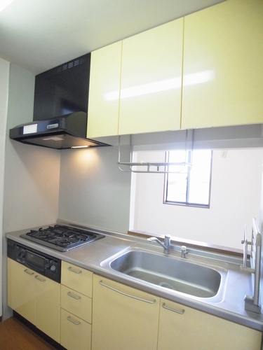 ファミーユ イースト 103号-4