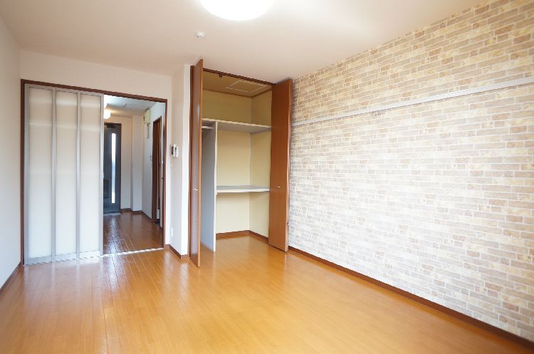 ステラ・ヒロ 203号-2