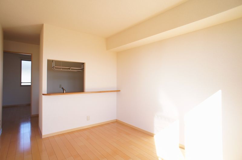 ヴィルヌーブＣ 202号-3