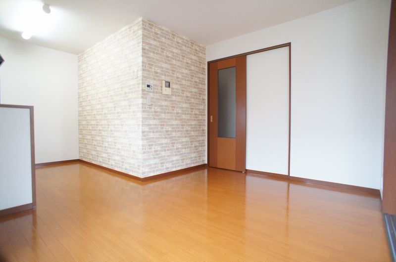 パークサイド　ハイツ 201号-3