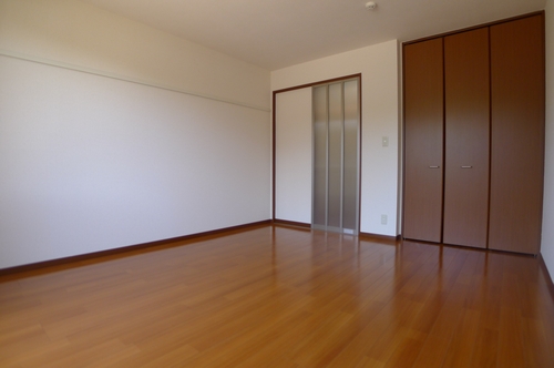 ソレアード・アキヒロ 102号-3