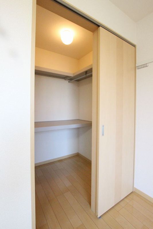 グランディス川寺 202号-3