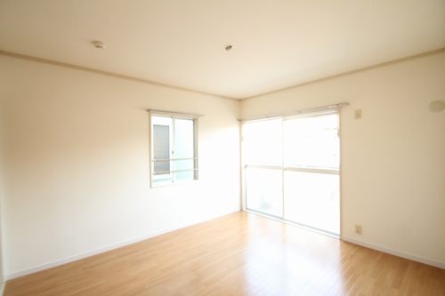 チェリーハイツA 201号-2