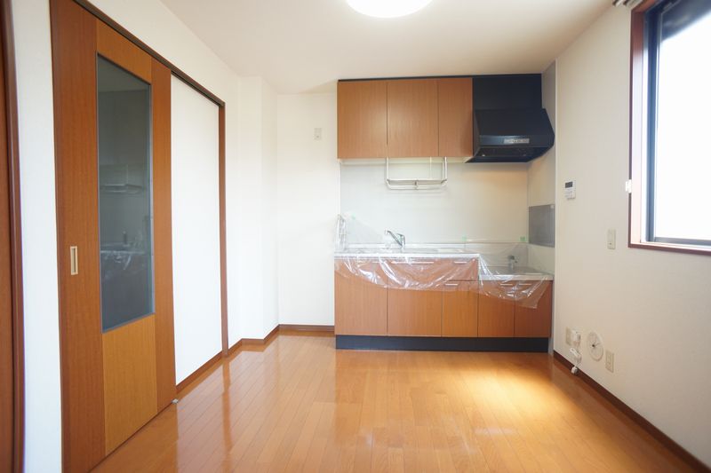 サン フラワーB 102号-5