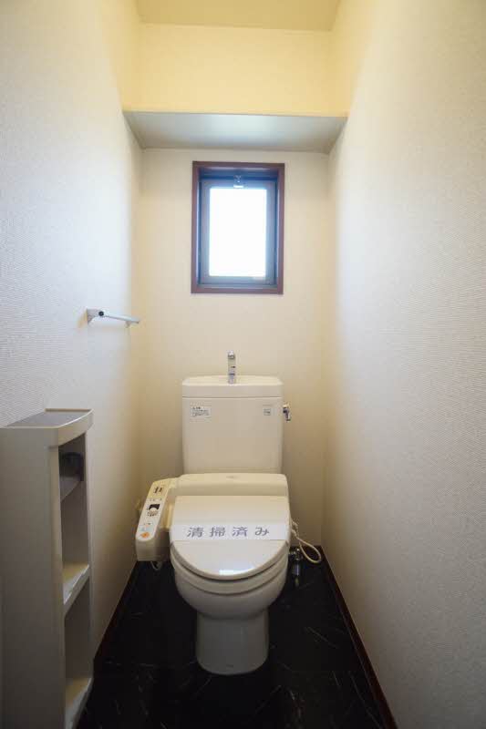 サン フラワーB 102号-9