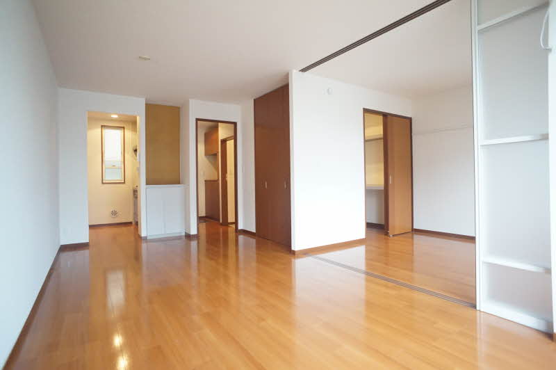 シャーメゾン　フィオーレＢ 202号-2