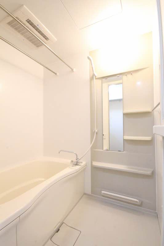 シャーメゾン・アトリオⅢ 101号-4