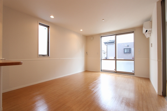 ヴェルデコリーヌ 101号-2