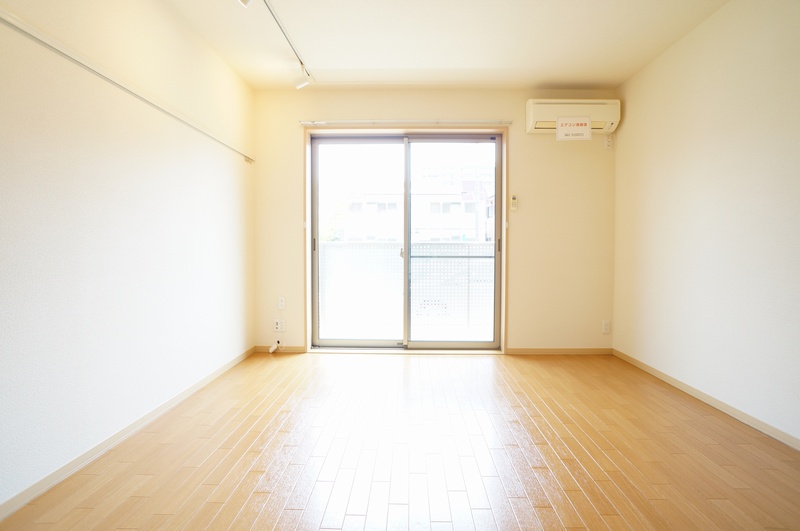 レジデンス・ハニー 107号-2