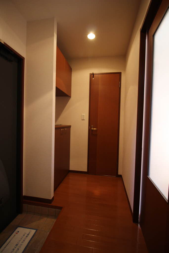 コンフォートレジデンス弐番館 102号-3