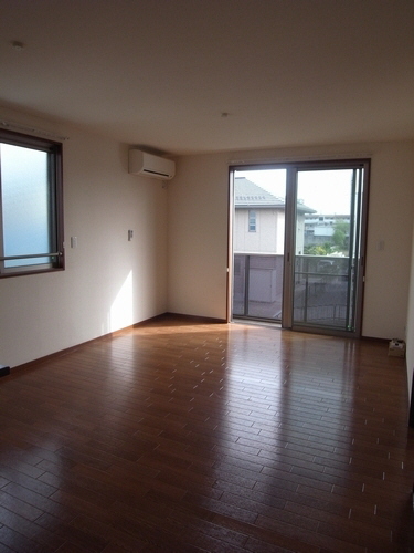 デイジーブルーム 202号-2