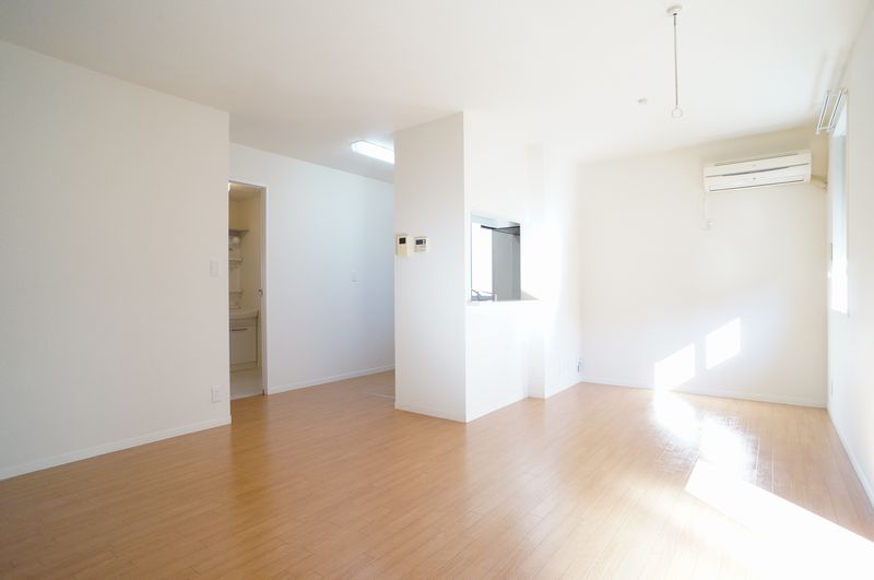 クレスト三橋 102号-3