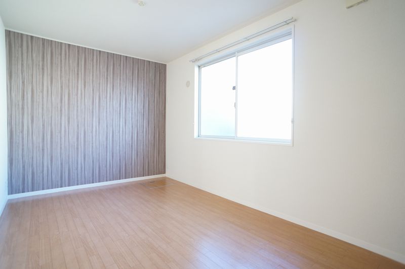 クレスト三橋 102号-5