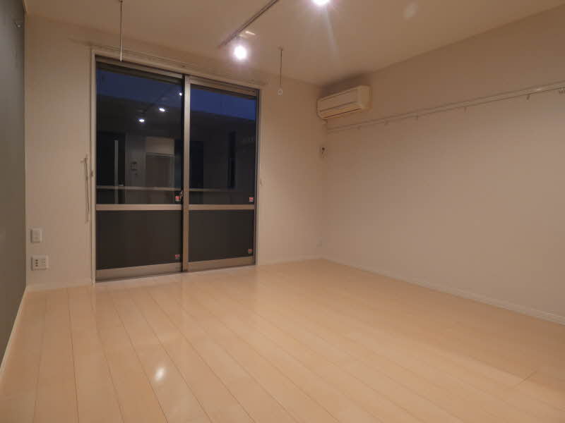 欅コート 203号-4