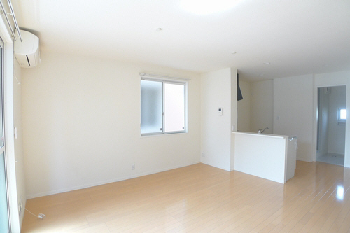 Ａｖｅｎｉｒ　Ｂ 101号-2