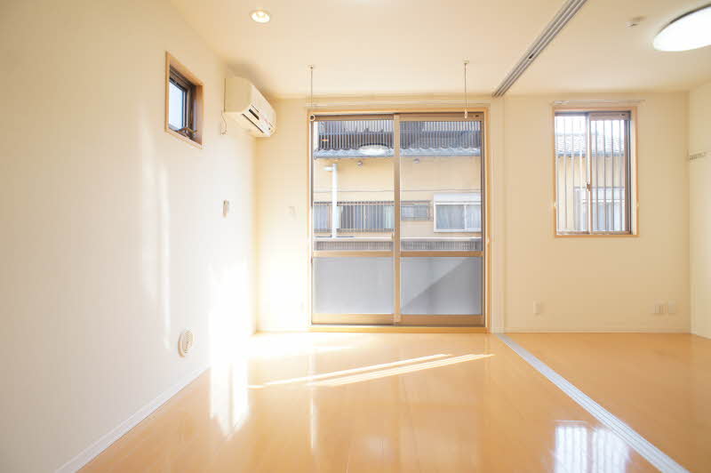 スリーズ 101号-2