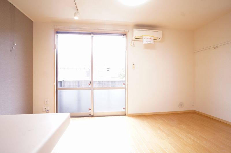 カーサ・ソレアードⅡ 202号-3