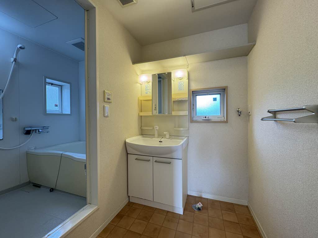 ツインシャーメゾン　Ｃ 101号-8