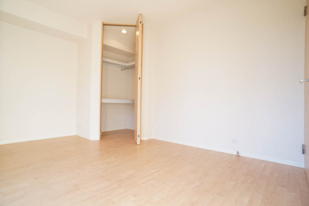 ヴィラ・シプレⅠ 102号-4