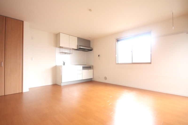 シャーメゾン春岡 201号-3