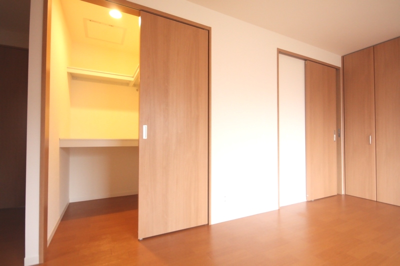 シャーメゾン春岡 201号-5