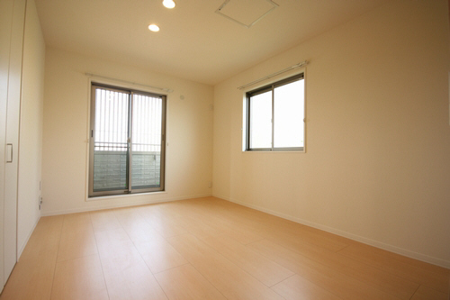 Ｂｌａｎｎｏｉｒ 303号-8