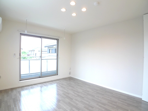 Ｐａｄｒｅ 201号-3