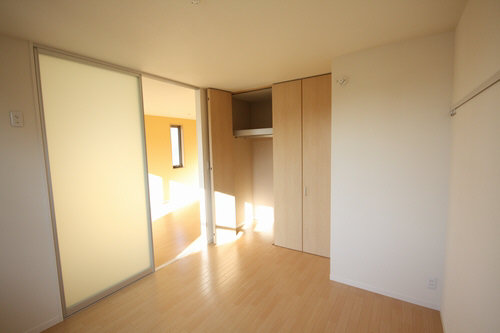 マンション鷹の巣（Ｂ） 202号-3