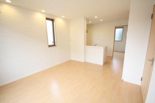 沙羅　Ｃｏｕｒｔ　Ａ 101号-3