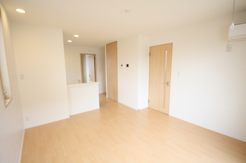 沙羅　Ｃｏｕｒｔ　Ａ 101号-4