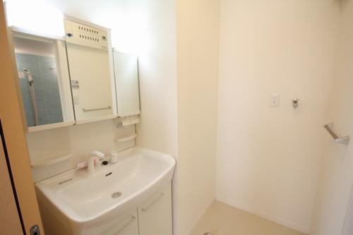 沙羅　Ｃｏｕｒｔ　Ａ 101号-8