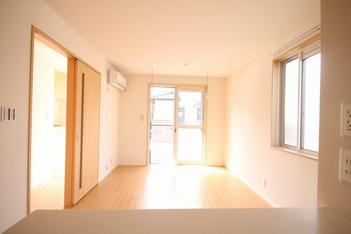 クレセント本郷Ⅴ 101号-2