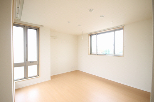 ＦＬＥＵＲ　Ⅲ 301号-4