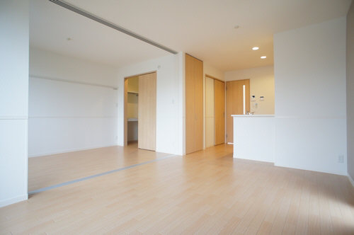 Ｓｏｌｅｉｌ　Ｆ．Ｔ． 201号-4