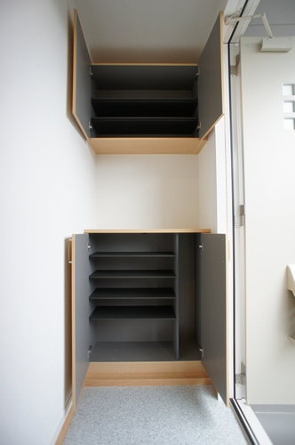 Ｓｏｌｅｉｌ　Ｆ．Ｔ． 201号-8