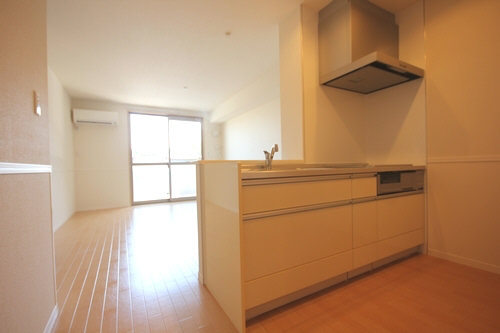 Clara Palace 102号-4