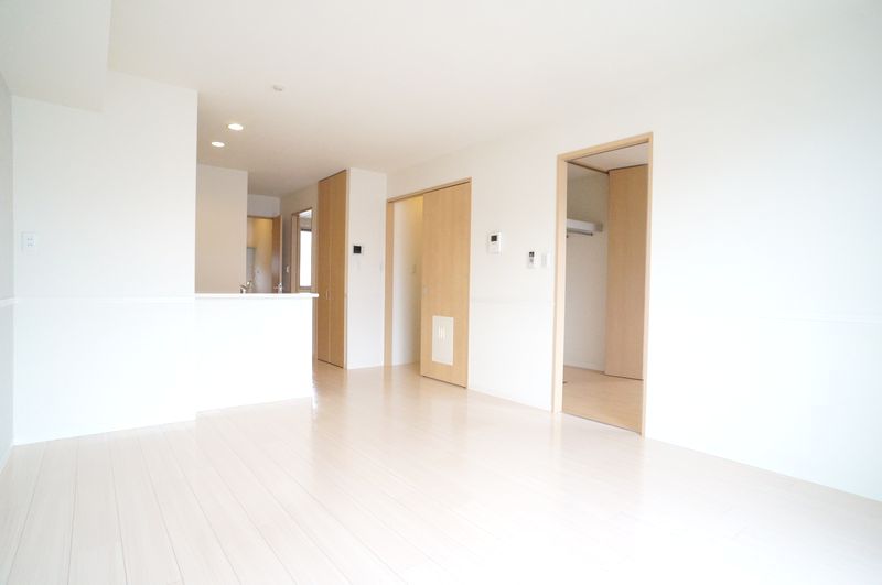 Ｃｌａｒａ　Ｐａｌａｃｅ 203号-3