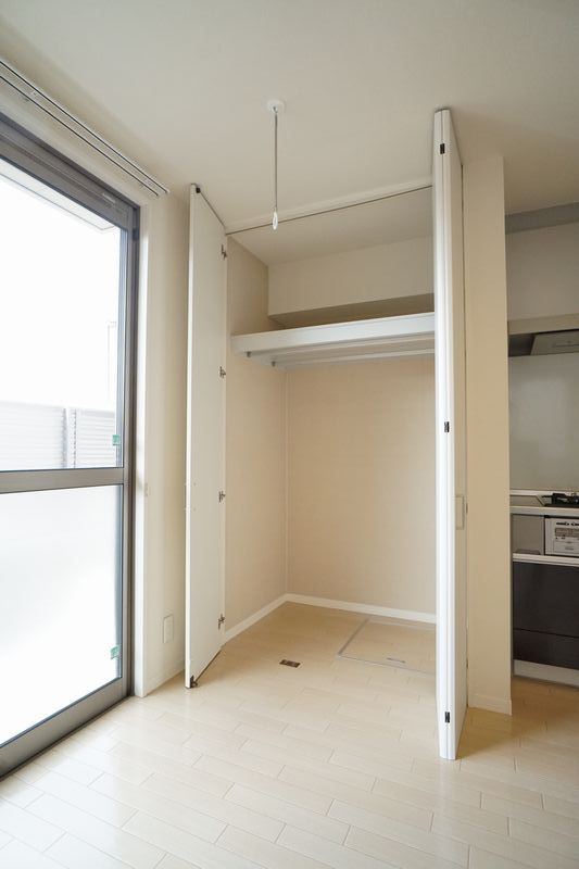 Ｑｕｅｅｎ　Ｆｉｅｌｄ 102号-3