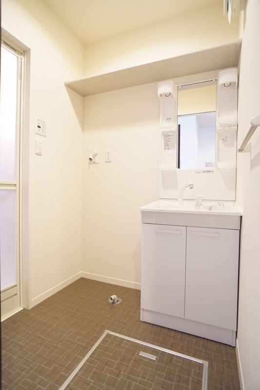 Ｑｕｅｅｎ　Ｆｉｅｌｄ 102号-9